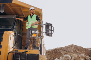 constructora mexicana Equipo de profesionales trabajando en un proyecto de construcción