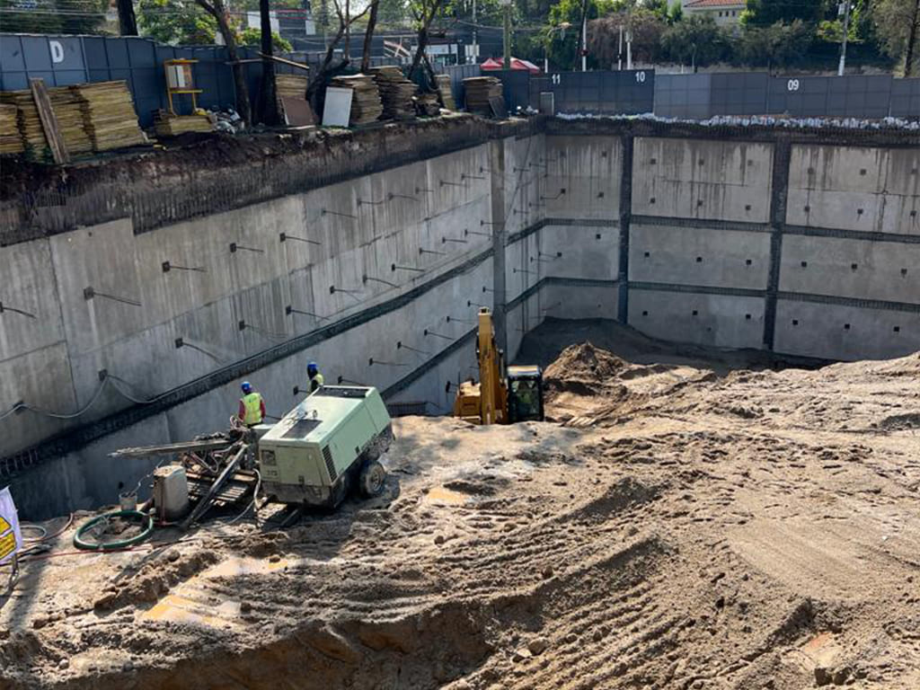 compañia demoliciones Guadalajara Paniagua